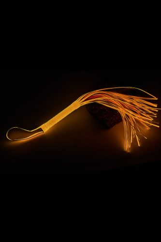 Dream Toys Radiant Whip Glow In The Dark Orange ostor