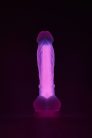 Dream Toys Radiant Soft Silicone Glow In The Dark Dildo Large Pink Tapadókorongos dildó